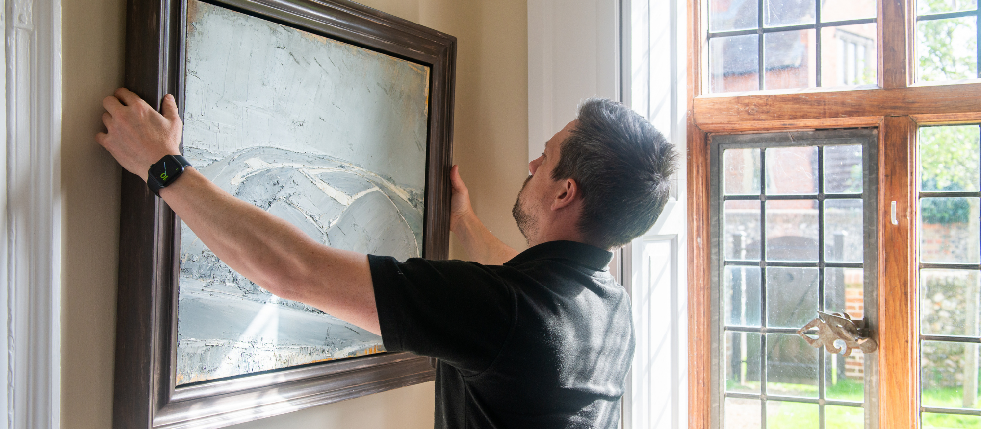 Hanging Art with Confidence: A Conversation with James Horwood.