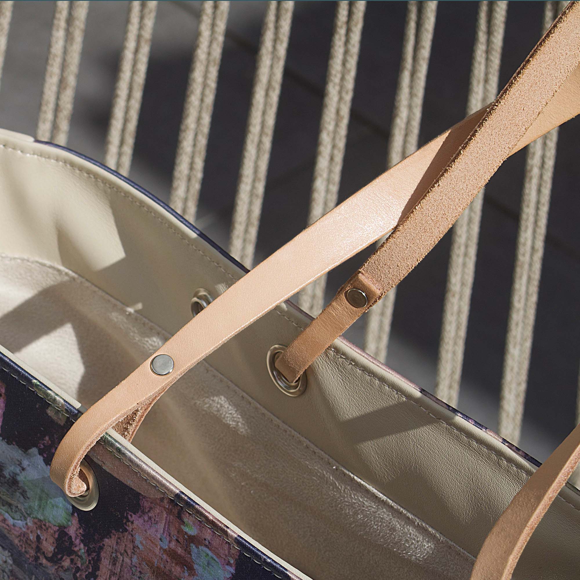 Leather Box-Tote Handbag